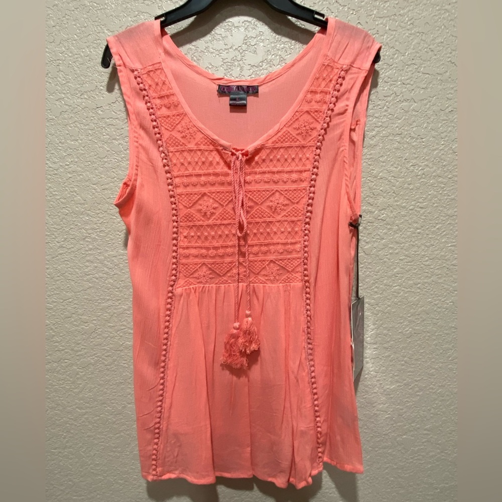 Rock&Roll Cowgirl size L, Sleeveless Top, Coral with Crocheted Design